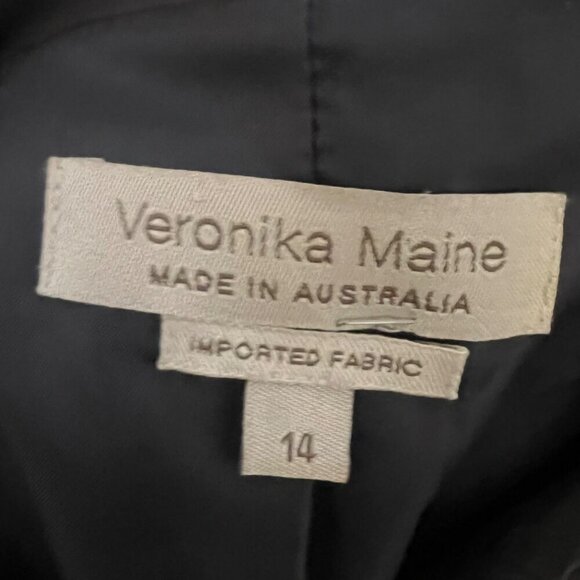 Veronika Maine Neutral Gray Minimalist Long Trench Coat Size 10 - Picture 5 of 9